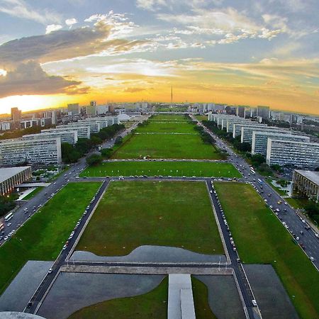 V822 Apart Aconchegante Em Frente Ao Shopping Brasilia Exterior photo